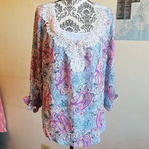 NBW colorful & flowy Spense top size XL